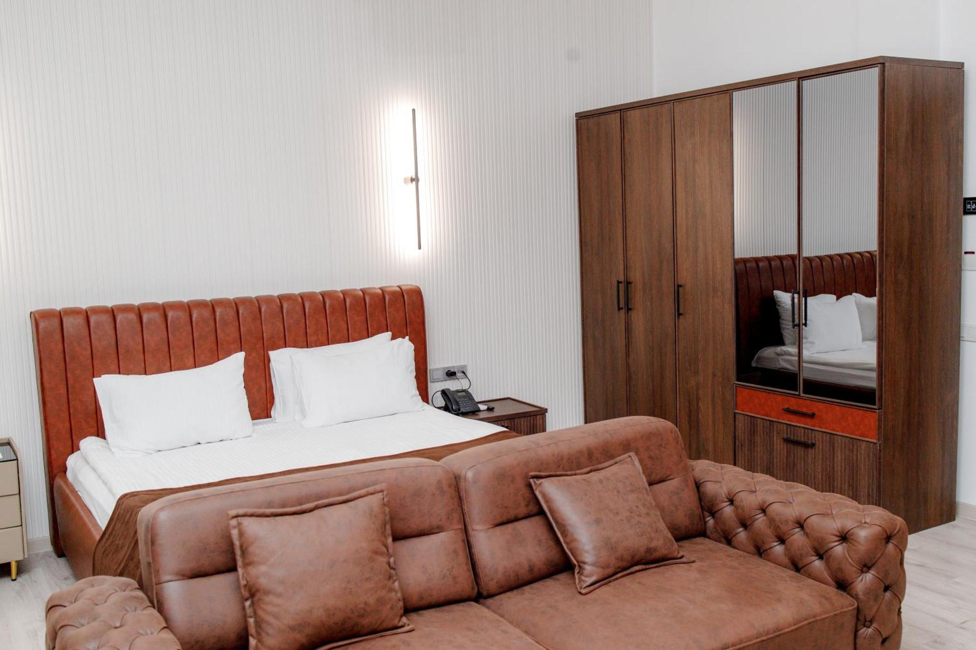 Infinity Plaza Hotel Aτιράου Εξωτερικό φωτογραφία