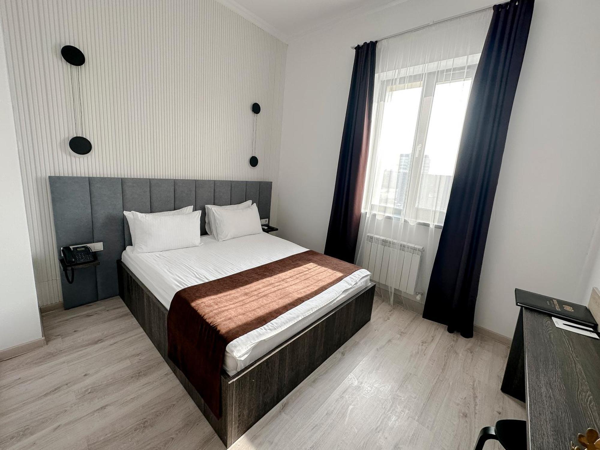 Infinity Plaza Hotel Aτιράου Εξωτερικό φωτογραφία