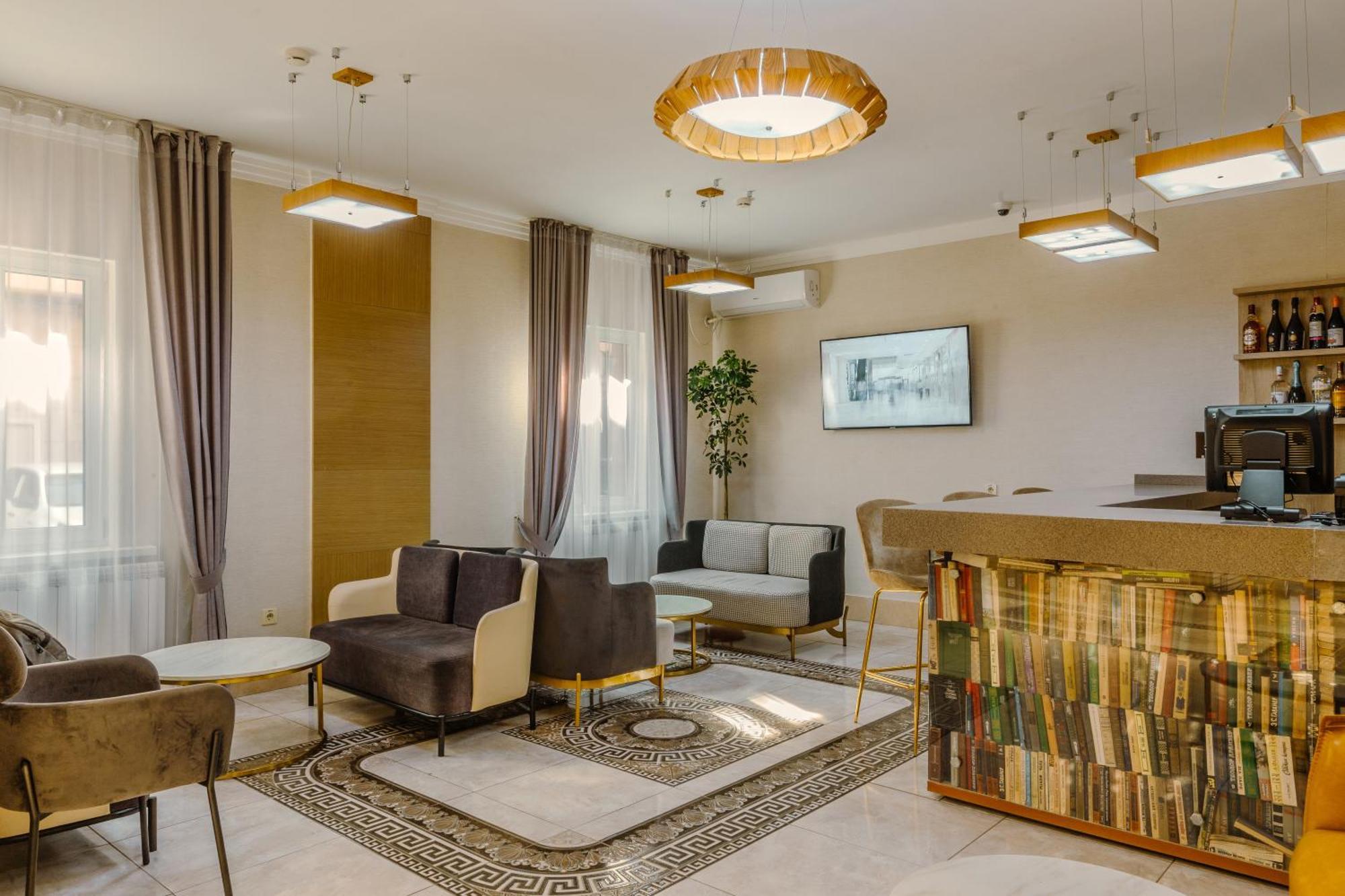Infinity Plaza Hotel Aτιράου Εξωτερικό φωτογραφία