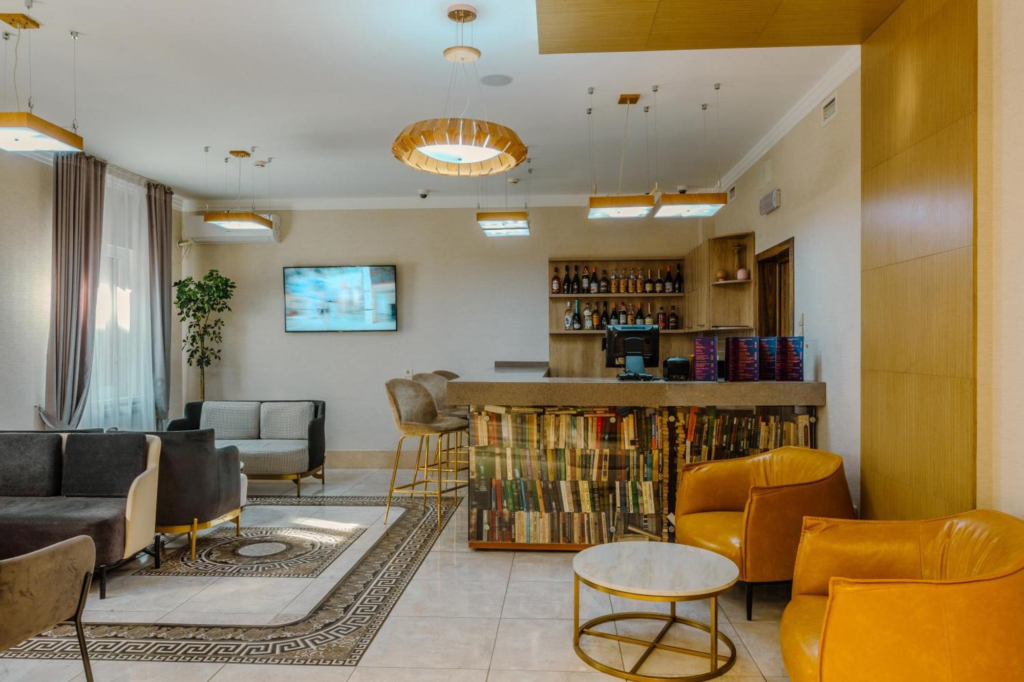 Infinity Plaza Hotel Aτιράου Εξωτερικό φωτογραφία