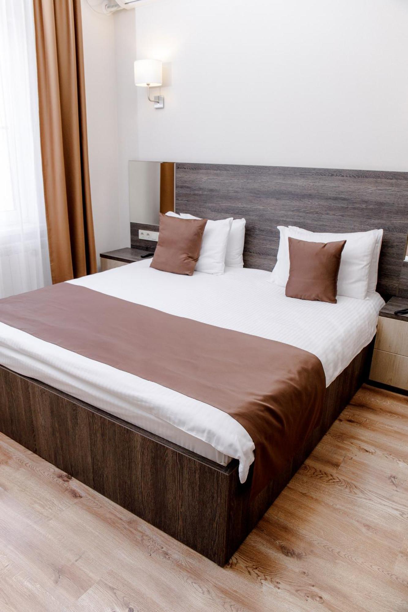 Infinity Plaza Hotel Aτιράου Εξωτερικό φωτογραφία