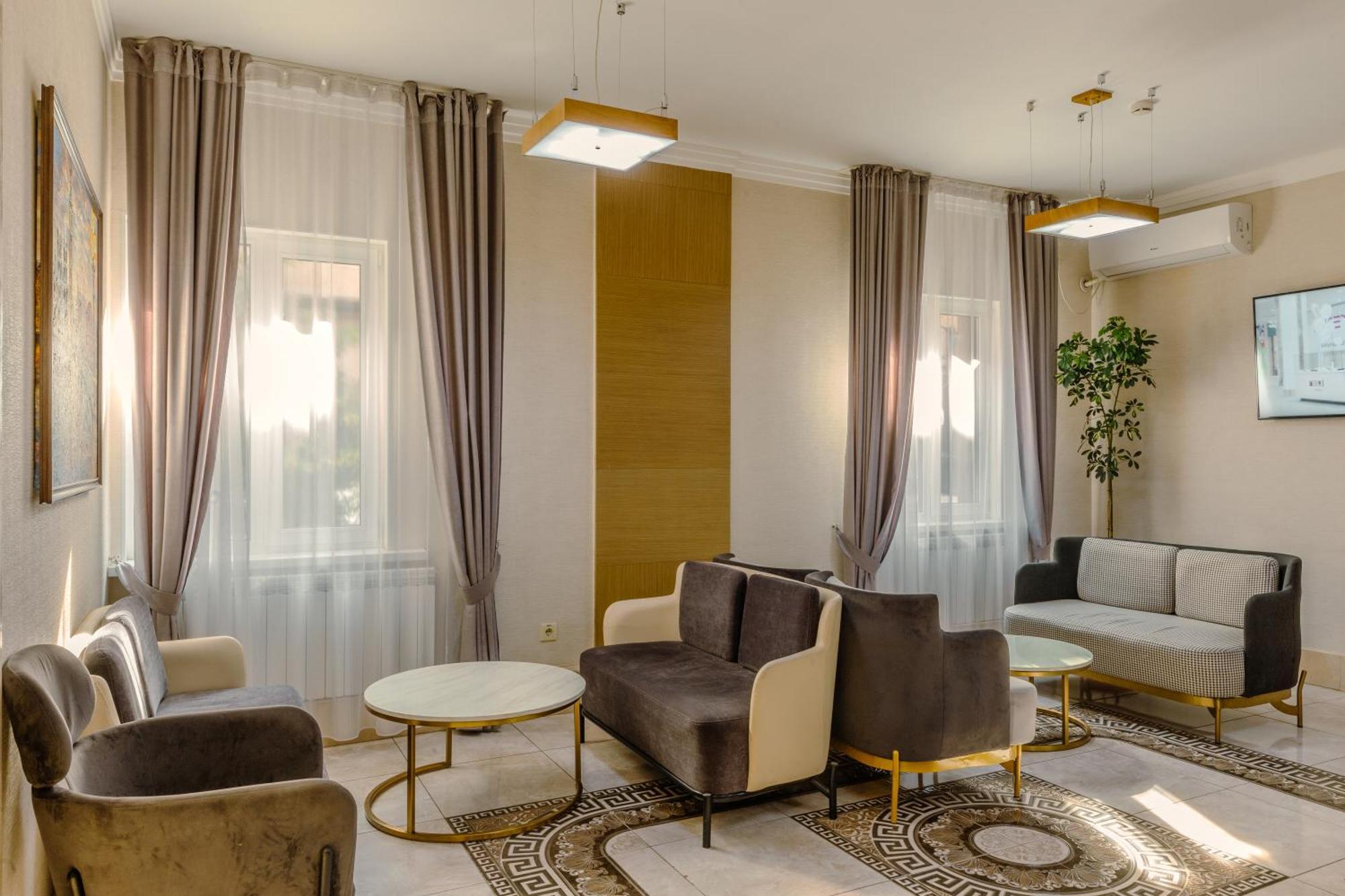 Infinity Plaza Hotel Aτιράου Εξωτερικό φωτογραφία